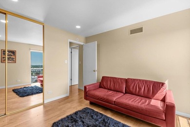 Don't miss this rare opportunity to own a sunny 6th-floor end - photo 23
