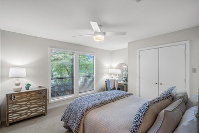 Stunning LAKEFRONT 4BD-3.5BA home privately nestled on a - photo 24