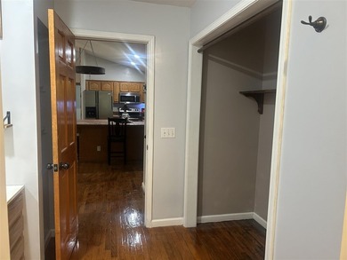 Discover this move-in-ready 3-bedroom, 2-bathroom single-family - photo 26