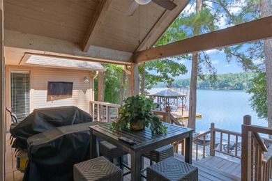Stunning LAKEFRONT 4BD-3.5BA home privately nestled on a - photo 29
