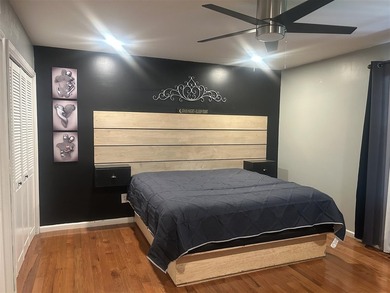 Discover this move-in-ready 3-bedroom, 2-bathroom single-family - photo 31