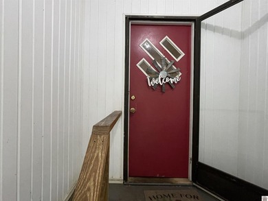 SELLING AS IS. This property has plenty to offer, with 2 - photo 3