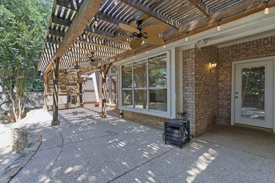Nestled on a quiet cul-de-sac in the highly sought after - photo 36