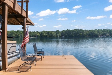 Stunning LAKEFRONT 4BD-3.5BA home privately nestled on a - photo 37