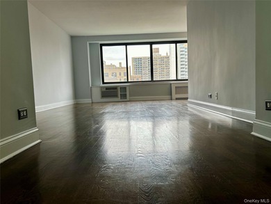 Hudson River Condo For Sale in New York (Manhattan) New York