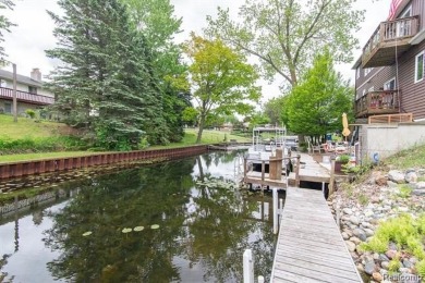 Lake Lot For Sale in Fenton, Michigan