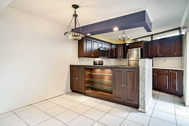 Offered below appraised value, this is an exceptional - photo 7