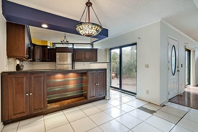 Offered below appraised value, this is an exceptional - photo 8