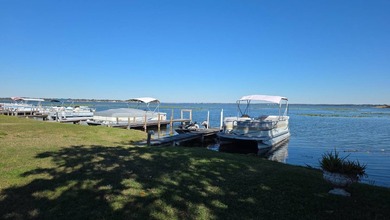 BRING YOUR BOAT AND YOUR SUITCASE, THIS ONE IS TURN-KEY!! HAPPY - photo 20