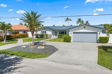 Experience the waterfront lifestyle South Florida is known for - photo 2