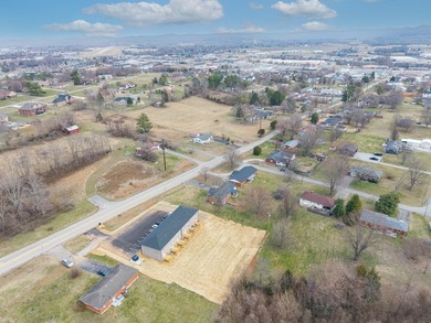 Welcome to this beautifully maintained brick ranch home - photo 37