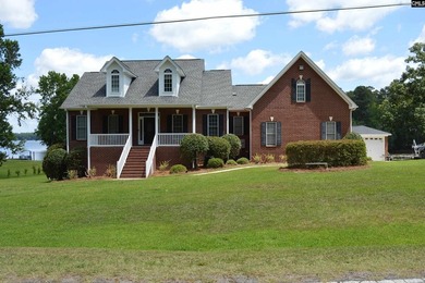 Beautiful waterfront brick home on Lake Wateree, the waterfront - photo 1