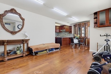 329 N Kathryn - photo 8