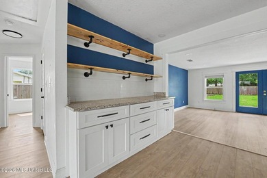Absolutely adorable recently renovated home in Golf Cart - photo 11