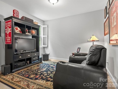 Welcome to 151 Monarch! A meticulously maintained, move in ready - photo 12