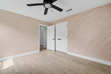Absolutely adorable recently renovated home in Golf Cart - photo 21