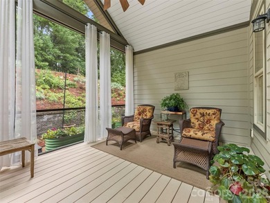 Welcome to 151 Monarch! A meticulously maintained, move in ready - photo 27