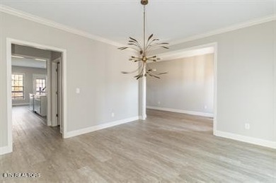 Welcome to 2620 Jacobs Canyon Lane in Knoxville, a beautifully - photo 10