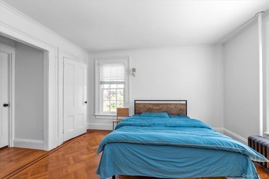 Vacant and Motivated Seller! Totally Renovated From Top to - photo 8