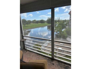 Lake Condo For Sale in Lauderhill, Florida