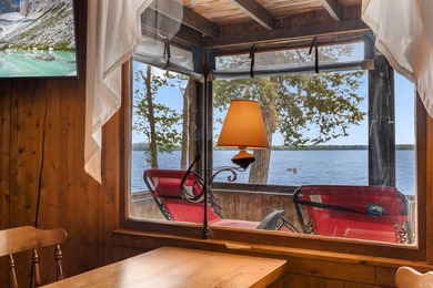 GREAT POND Escape to the lake & unwind in this classic 2BR/1BA - photo 12