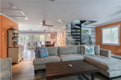 Wonderful and quirky Tybee Cottage for you to call home. Perfect - photo 14