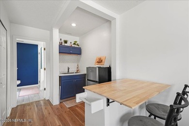 Clear your calendar & tour this MOVE-IN-READY home featuring a - photo 14