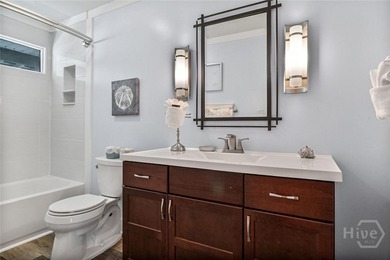 Wonderful and quirky Tybee Cottage for you to call home. Perfect - photo 22