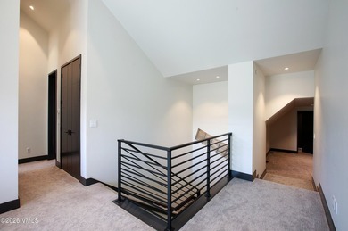 Welcome to 19 Aster Court--where modern design meets effortless - photo 25