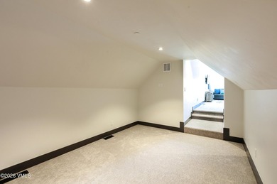 Welcome to 19 Aster Court--where modern design meets effortless - photo 26