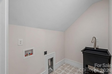 Some homes check the boxes. This one rewrites the list. Welcome - photo 32