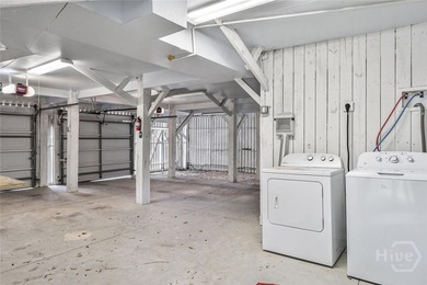 Wonderful and quirky Tybee Cottage for you to call home. Perfect - photo 35