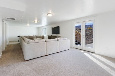 This amazing home is being sold fully furnished - ready for you - photo 10