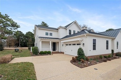 This stunning luxury home, located within sought after Kingsmill - photo 1