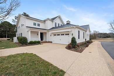 This stunning luxury home, located within sought after Kingsmill - photo 3