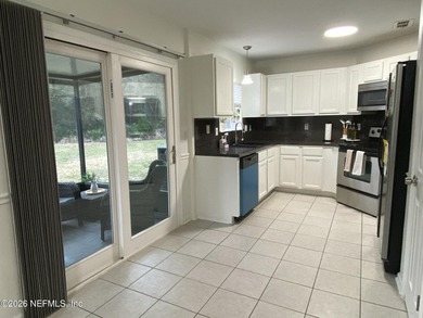 Charming and inviting townhome located in the desirable Fleming - photo 12