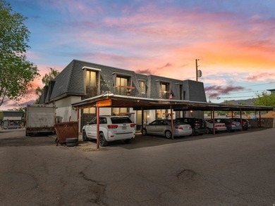 Well-located 15-unit apartment building in the heart of Salt - photo 14