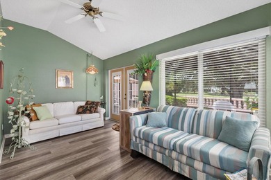 STUCCO COURTYARD VILL ON GOLF COURSE 2-bed 2-bath with a - photo 15