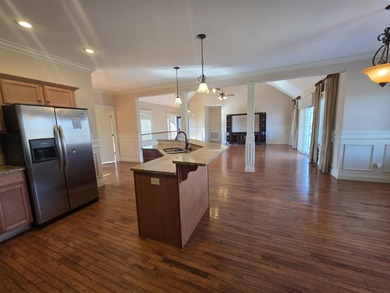 Spacious and full of value, this beautiful 3-bedroom with a 4th - photo 17