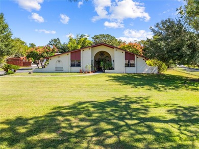 Lake Tohopekaliga Home Sale Pending in ST Cloud Florida