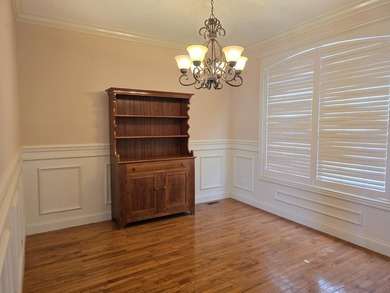Spacious and full of value, this beautiful 3-bedroom with a 4th - photo 22