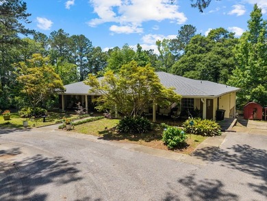 What a hidden jewel! It's not very often you find acreage in the - photo 2