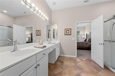 WELCOME to prestigious Colonial Country Club! This gorgeous - photo 26