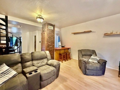 Perfect weekend getaway,  or your own dream lake house. Just a - photo 4