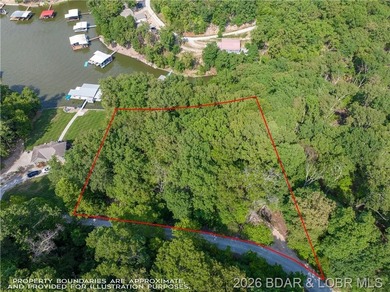 !.6 acres on beautiful Lake of the Ozarks. Gentle sloping lot - photo 36