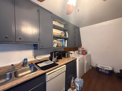 Perfect weekend getaway,  or your own dream lake house. Just a - photo 8