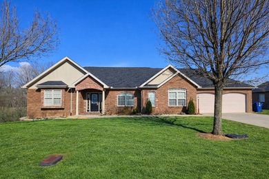 Spacious and full of value, this beautiful 3-bedroom with a 4th - photo 50