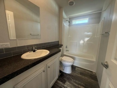 Quick Move In!! This spacious 2-bedroom, 2-bathroom home at 4125 - photo 7