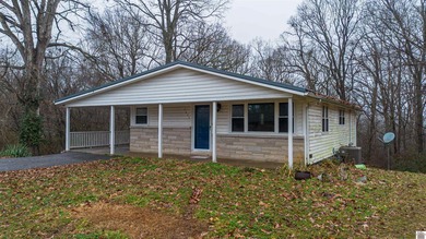 REDUCED! Bring us an offer! Offers are subject to lender - photo 1