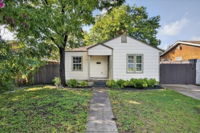 Lake Home For Sale in Dallas, Texas